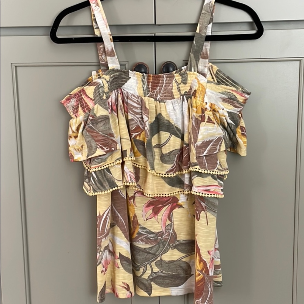 WHBM Layered Ruffle Sleeveless Floral To
